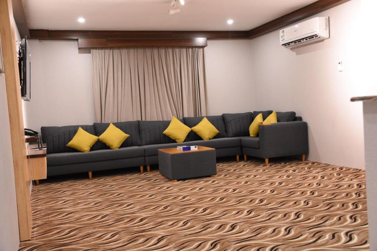 Florida Inn Hotel Najran Bagian luar foto